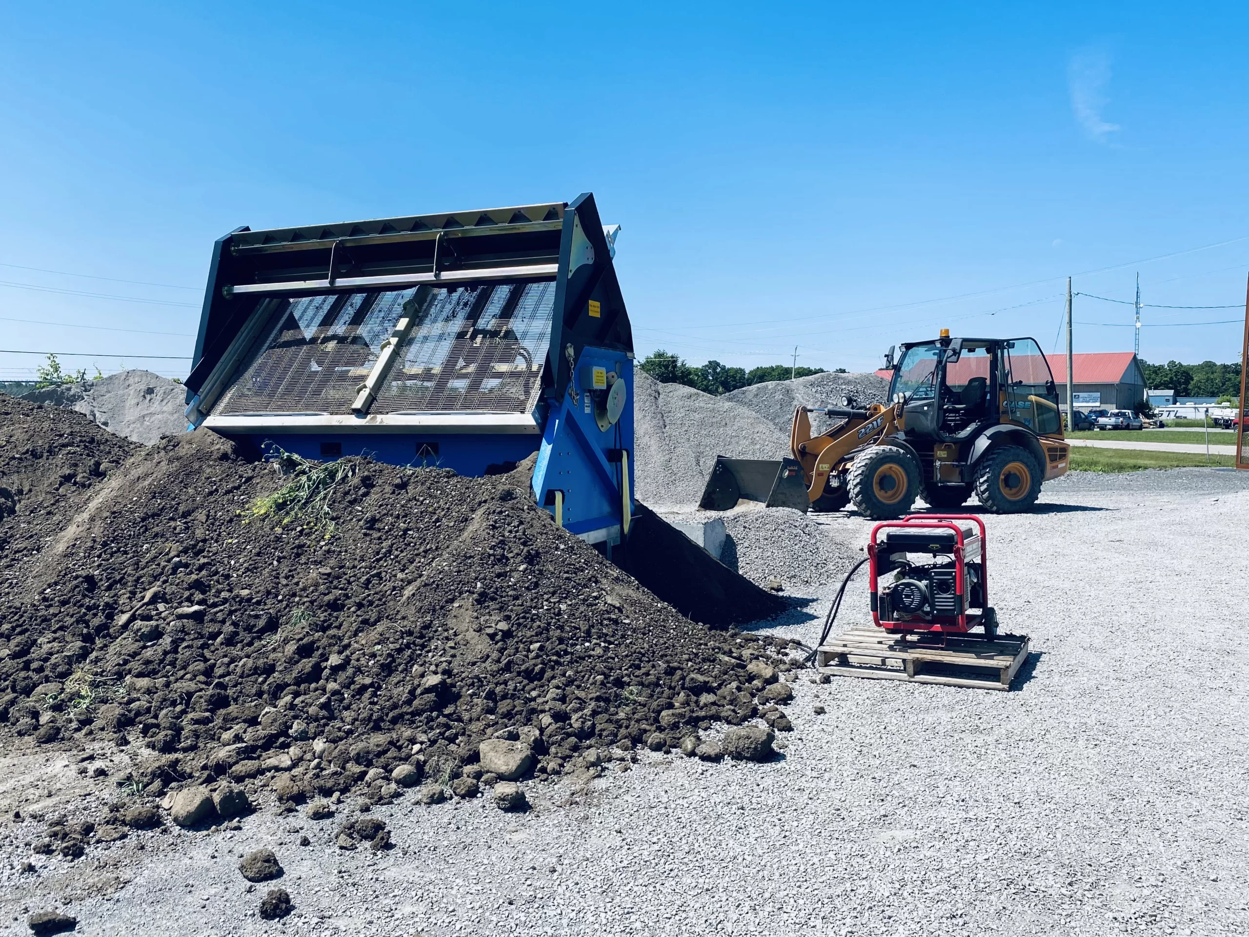 topsoil screener on-site screening dirt